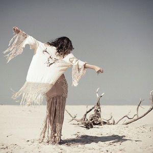 Spell and the Gypsy Stag Amulet Kimono